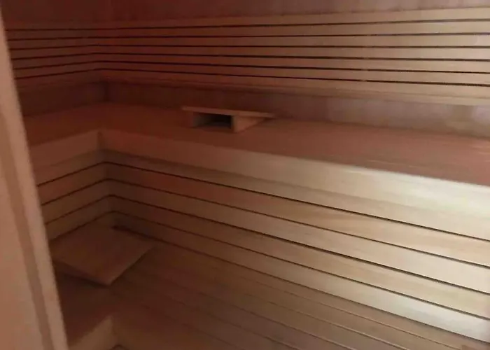 וילה Luxury Near Prague With Pool And Tennis Court צ'סטליצה